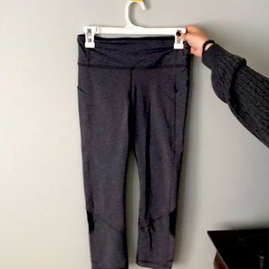 Lulu leggings mid calf length, size 6.